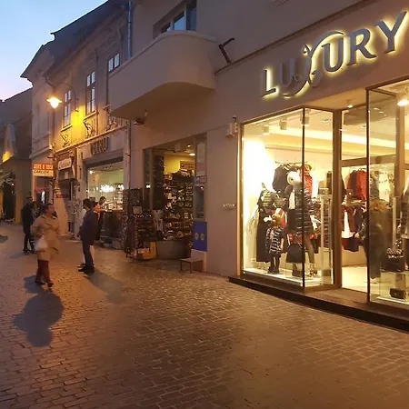 Appartement Luky 12 *